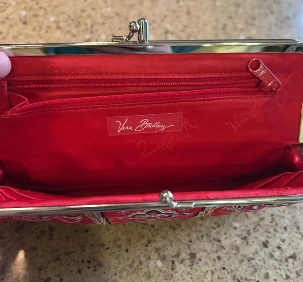 Vera Bradley Kiss Lock Wallet Frankly Scarlet Pattern
